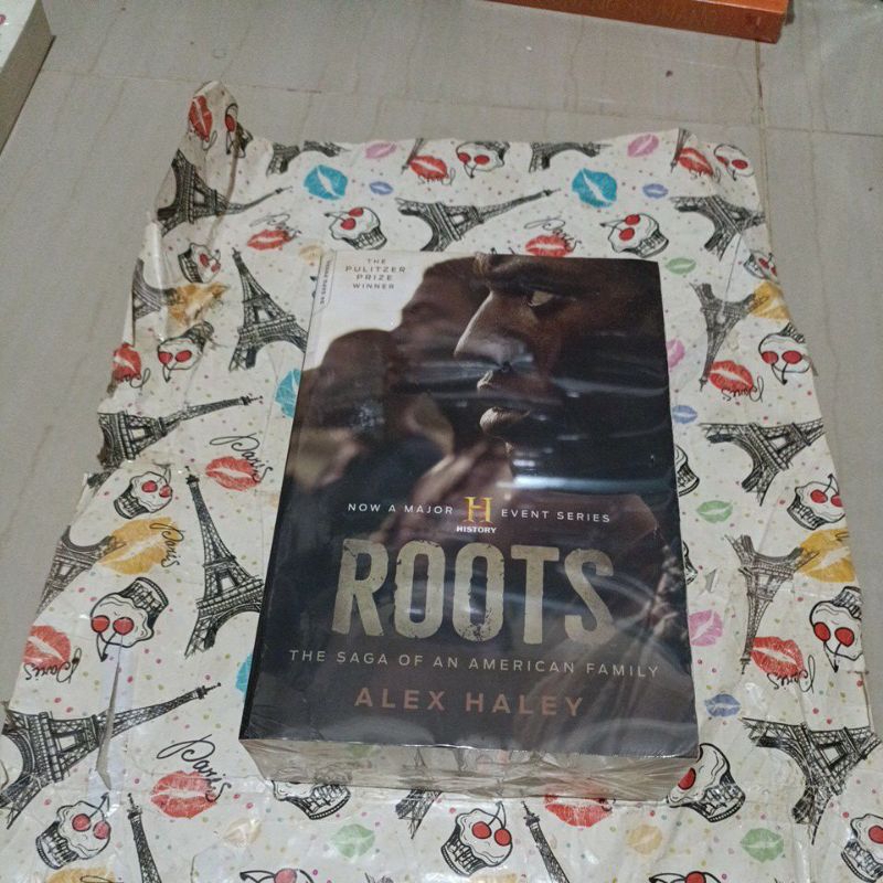 Jual Novel import ALEX HALEY - ROOTS,THE SAGA OF AN AMERICAN FAMILY ...
