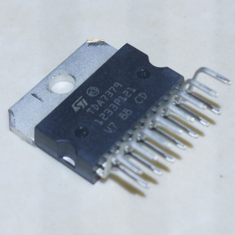Jual TDA7379 TDA 7379 38W IC Audio Amplifier Class AB Zip-15 Dual ...