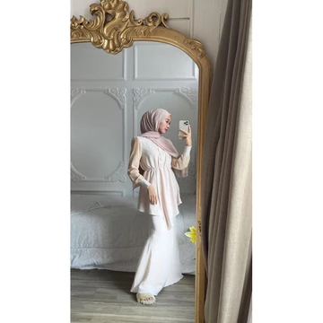LAVEELAA Rok Satin Rose Skirt