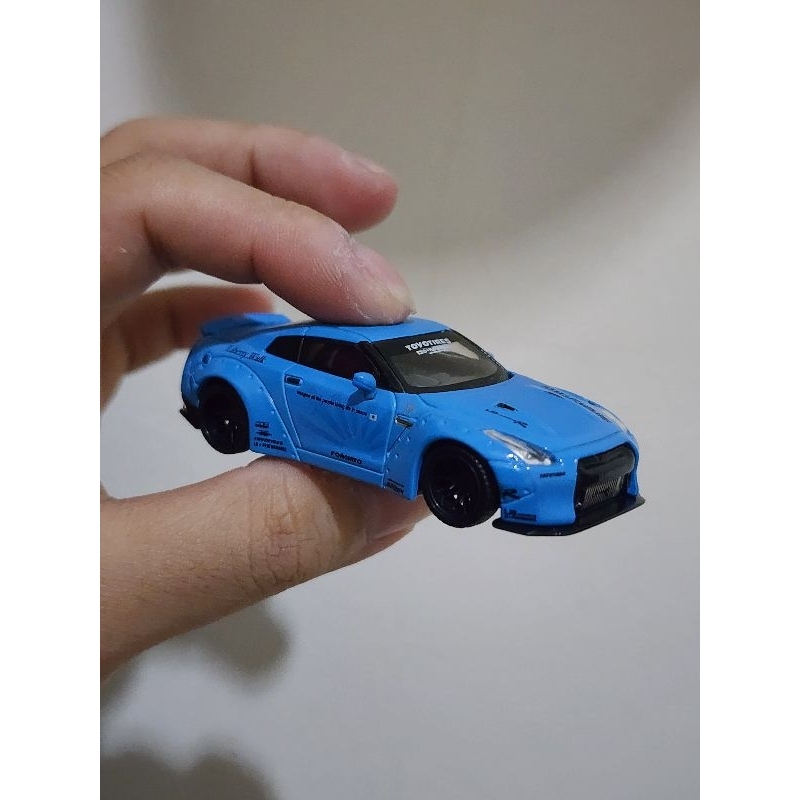 Jual MINI GT NO 4 NISSAN GTR R35 LBWK LIGHT BLUE RARE BIRU | Shopee ...
