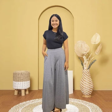 UNQ Comfy Wide Cullotes Celana Kulot Import Branded Celana Kulot Panjang