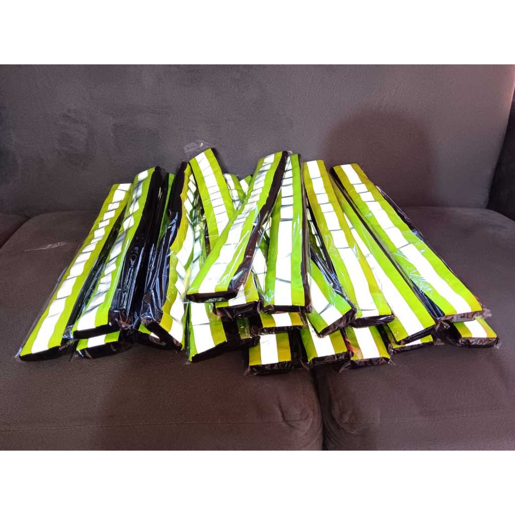 Jual Cover Seat Belt Scotlite/ Cover Sabuk Scotlight / Reflektor ...