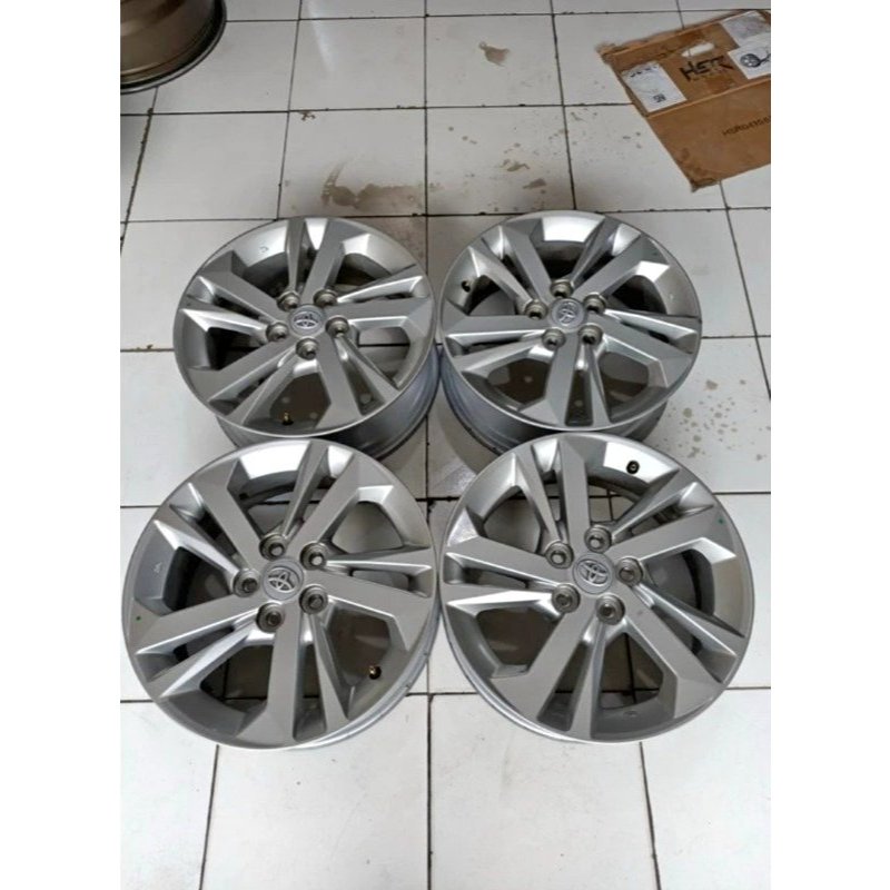 Jual VELG MOBIL BEKAS STD NEW AVANZA R15 PCD 5X100 UNTUK NEW XENIA ...