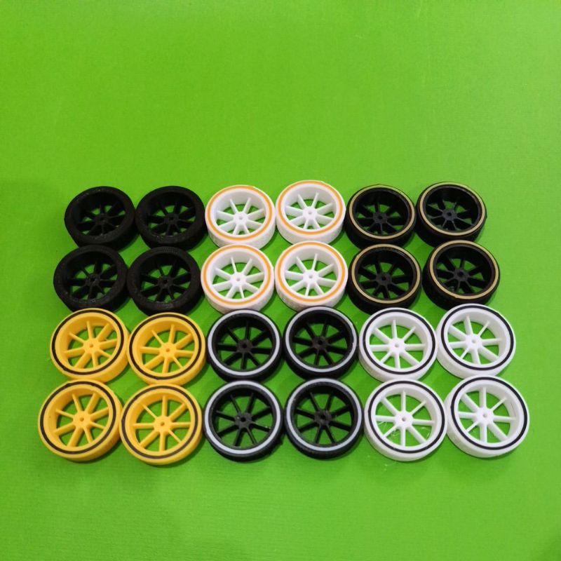 Jual variasi ban racing miniatur bus Transjakarta | Shopee Indonesia