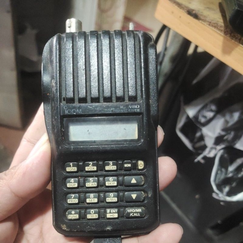 Jual ICOM IC V80 VHF TRANSCEIVER ICOM IC-V80 KONDISI MATOT MATI TOTAL ...