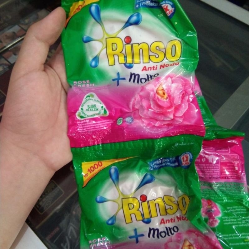 Jual (1 renceng isi 6 pcs) sabun Rinso bubuk kemasan 1000 an | Shopee ...