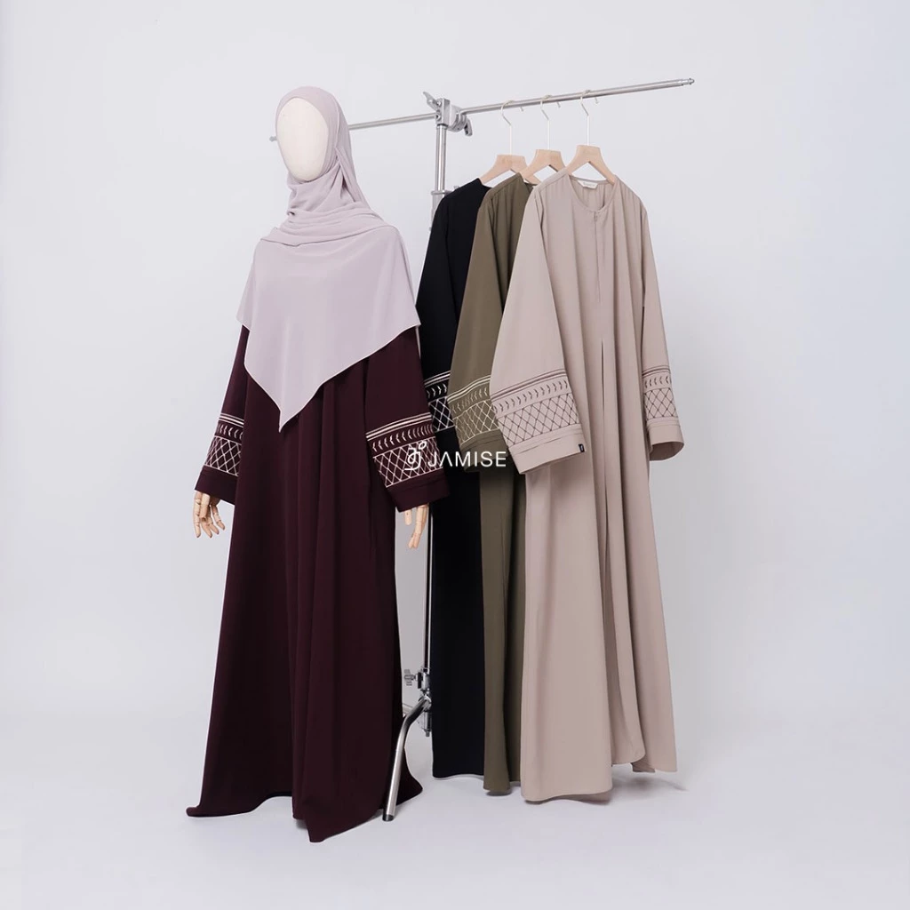 gamis katun adem tidak nerawang untuk aktivitas harian muslimah