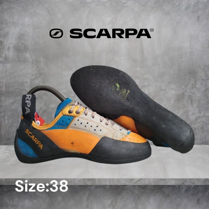 sepatu panjat scarpa climbing shoes ll size 38