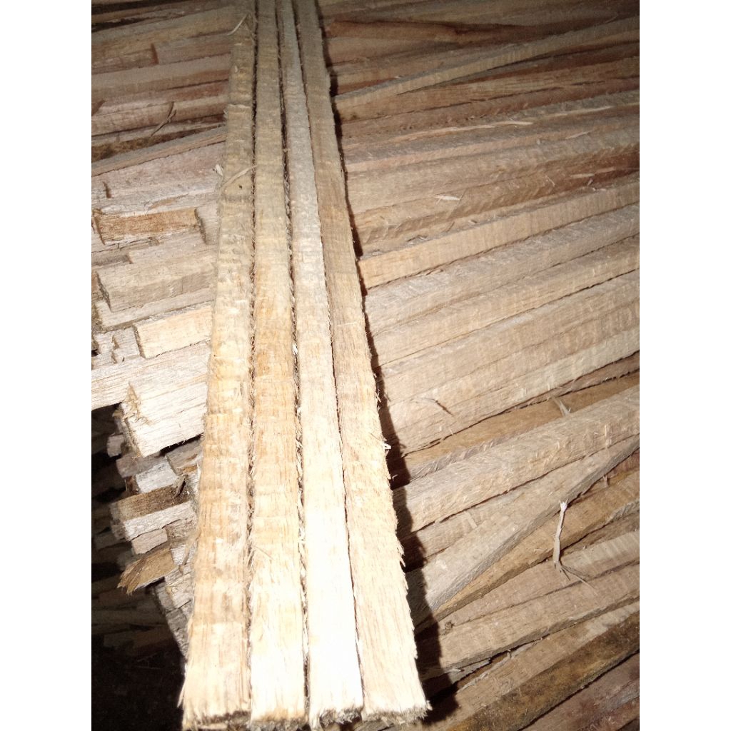 Jual KAYU RENG STIK BALOK 2X2CM PANJANG 100CM PAKET 10 BATANG KAYU RENG ...