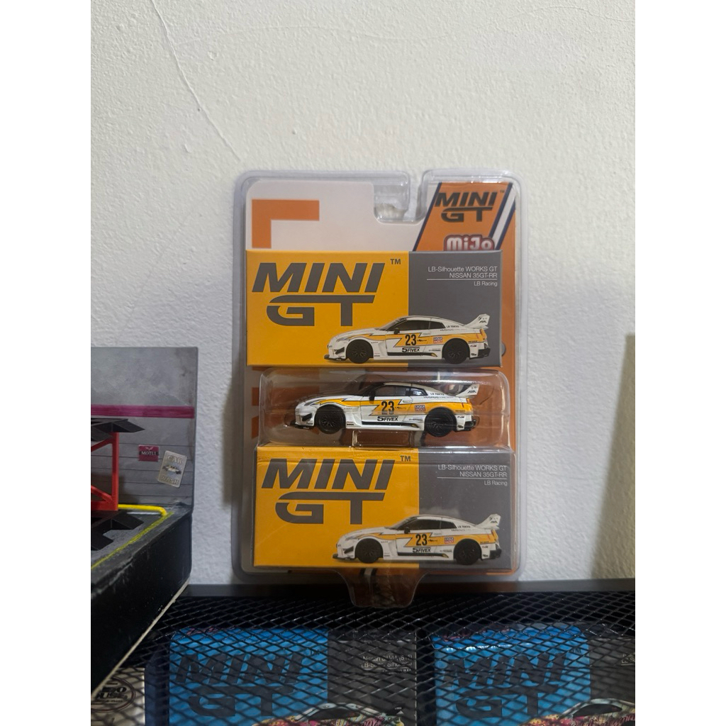 Jual MINI GT R35 Super Silhouette LB Racing #528 | Shopee Indonesia