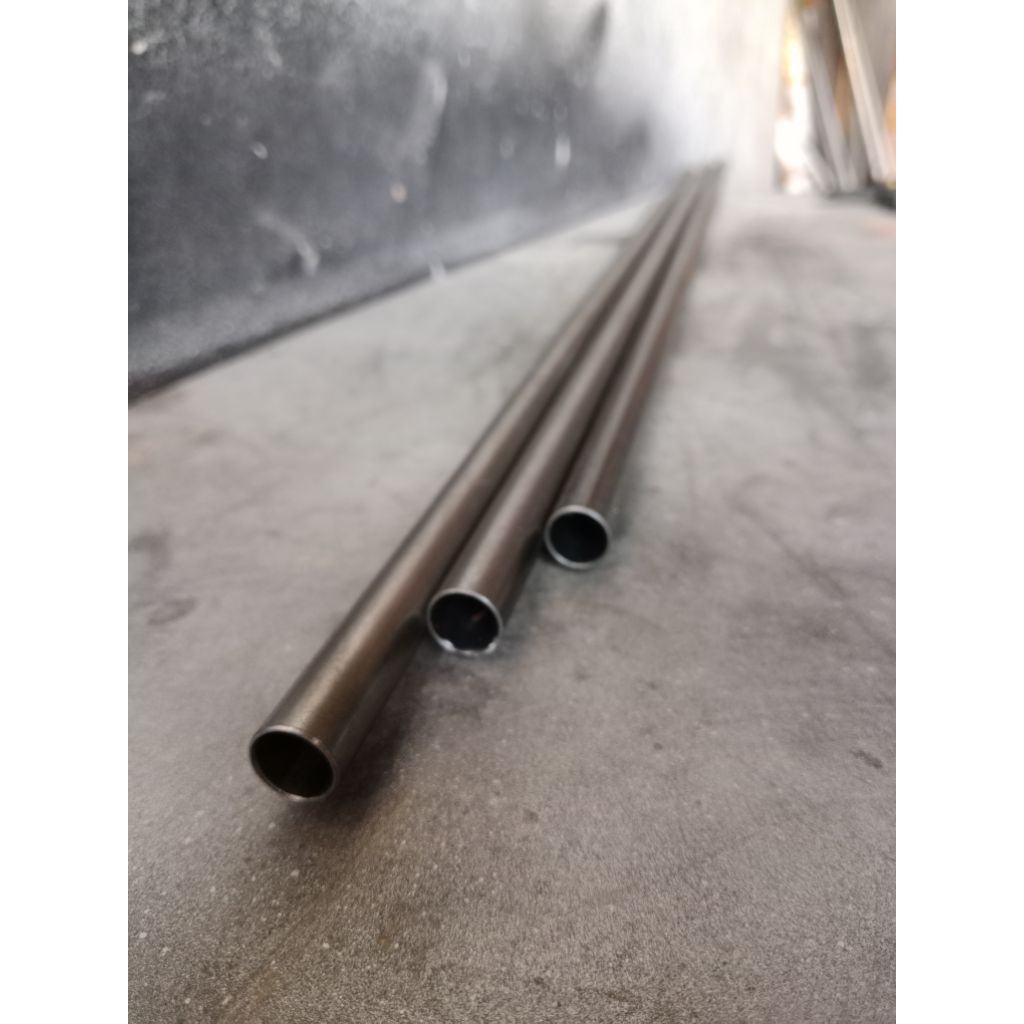 Jual Pipa Besi Od 12 mm Id 10 mm Panjang 82 cm | Shopee Indonesia