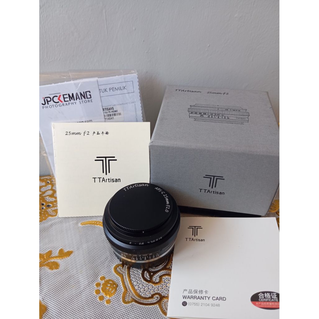 Objectif Manuel TTArtisan 25mm F2.0 Pour Appareils APS-C (monture M43) - Léger (166g) - Pour Portrait, Rue, Nature Morte