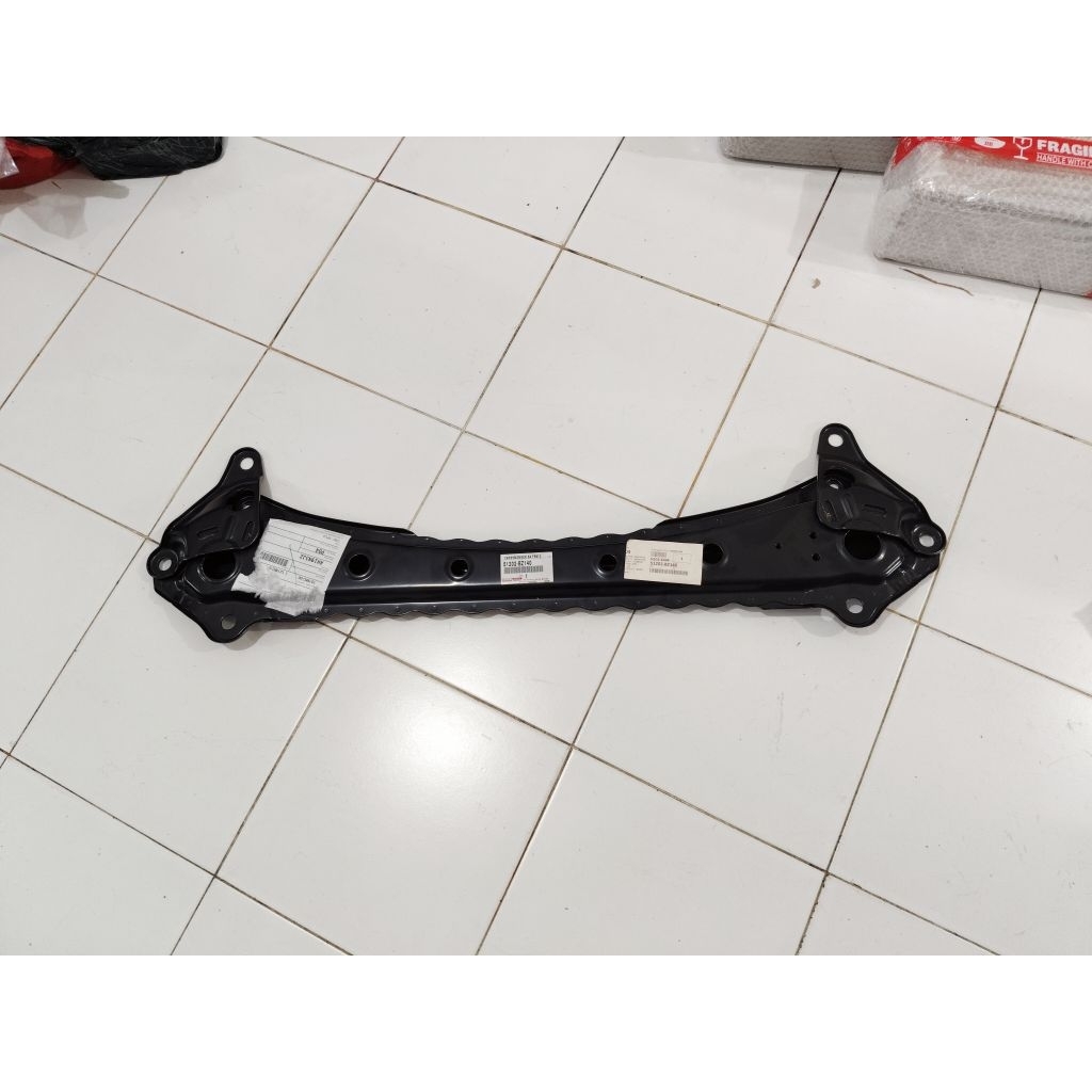 Jual crossmember bawah rush terios 2019 2020 2021 2022 2023 ori 51202 ...