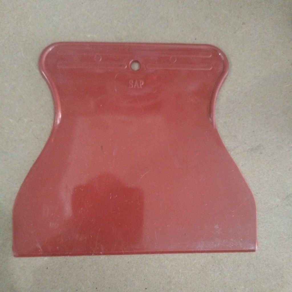 Jual Kapi Plastik Merah / PVC Scrap / Scrapper 5