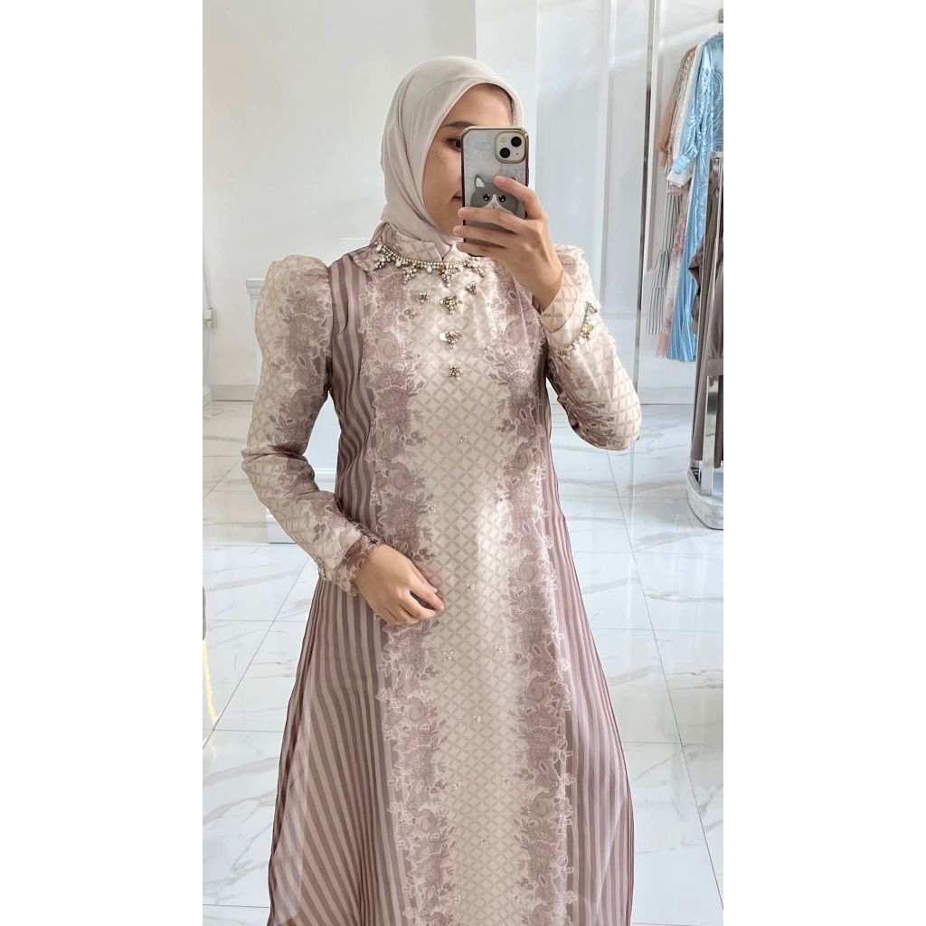Jual couple Laura abaya dan kemeja by Sanic Alexander | Shopee Indonesia