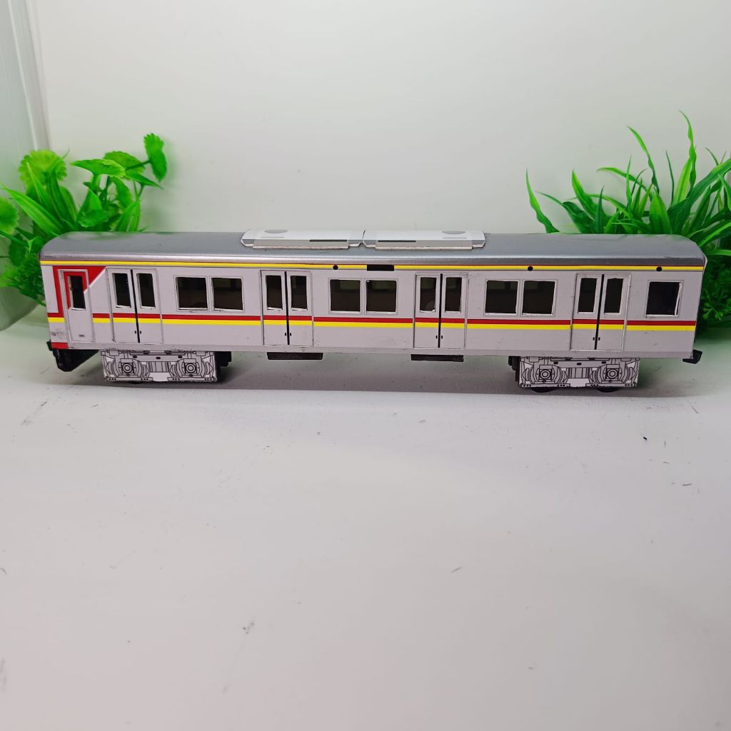 Jual MINIATUR KRL COMMUTERLINE JALITA | Shopee Indonesia