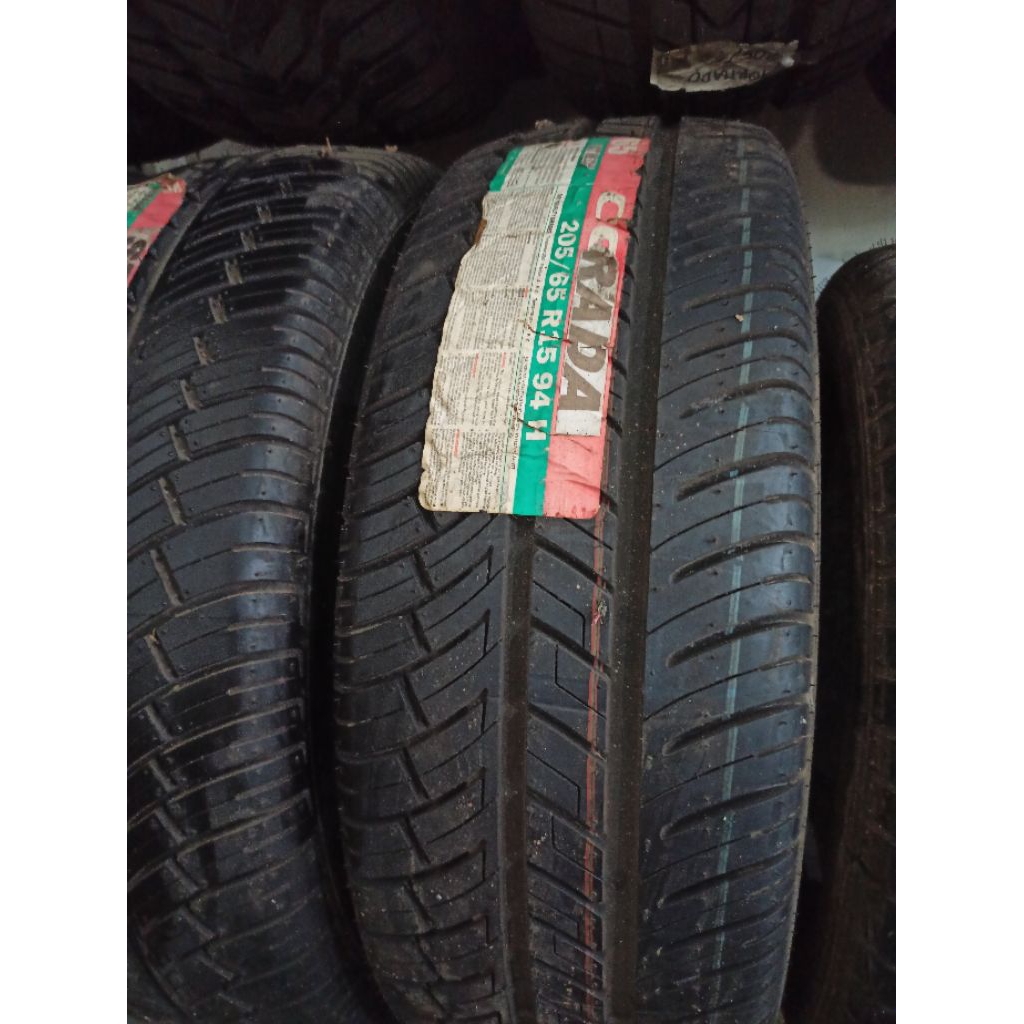 Jual BAN MOBIL STRADA 205/65 R15 94 H TAHUN 2006 | Shopee Indonesia