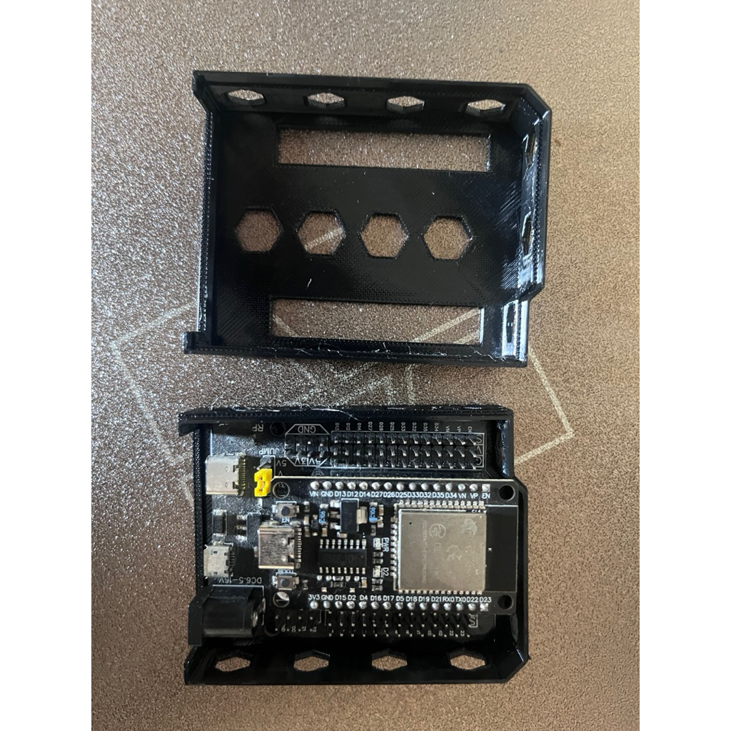 Jual Casing Pelindung Expansion Board ESP32 – Untuk Development ...