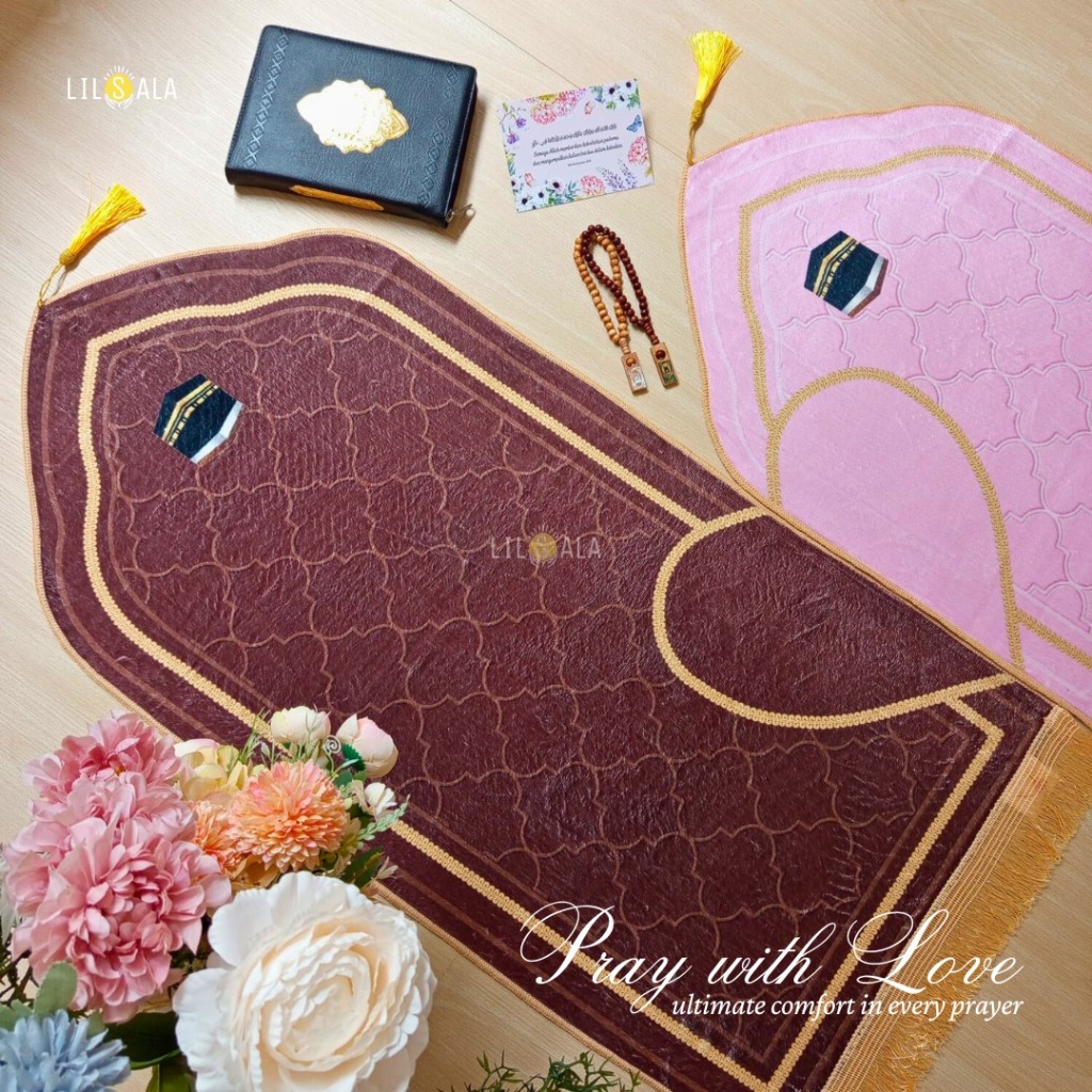 Sajadah Couple Lembaran RafaLove Motif Kabah & Love | Antislip + Rumbai Emas + Free Tasbih Kayu 33
