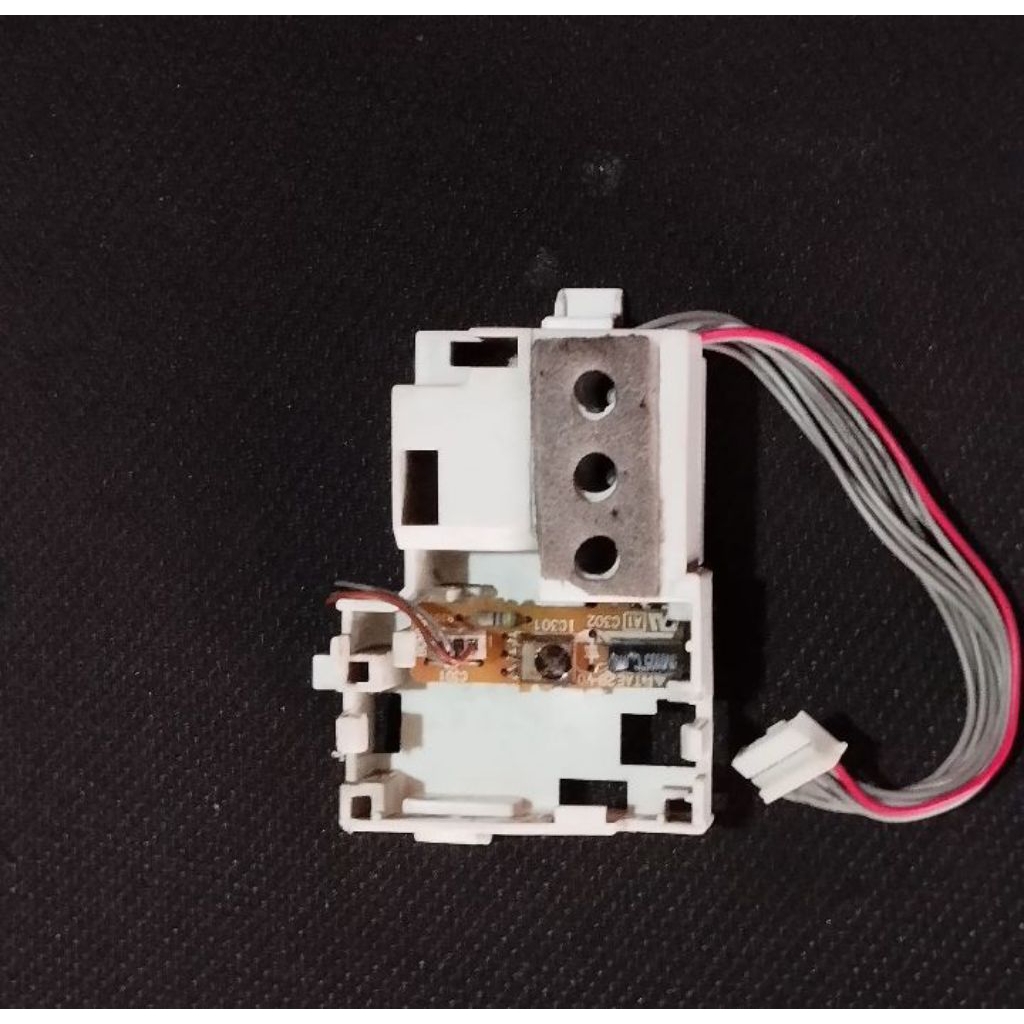Jual sensor receiver AC Sharp 3218 say 2pk | Shopee Indonesia