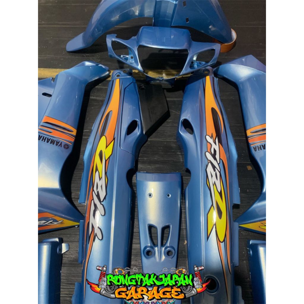 Jual Full Set Bodi Halus Fiz r Biru Dolpin Set Striping Custom Cover ...