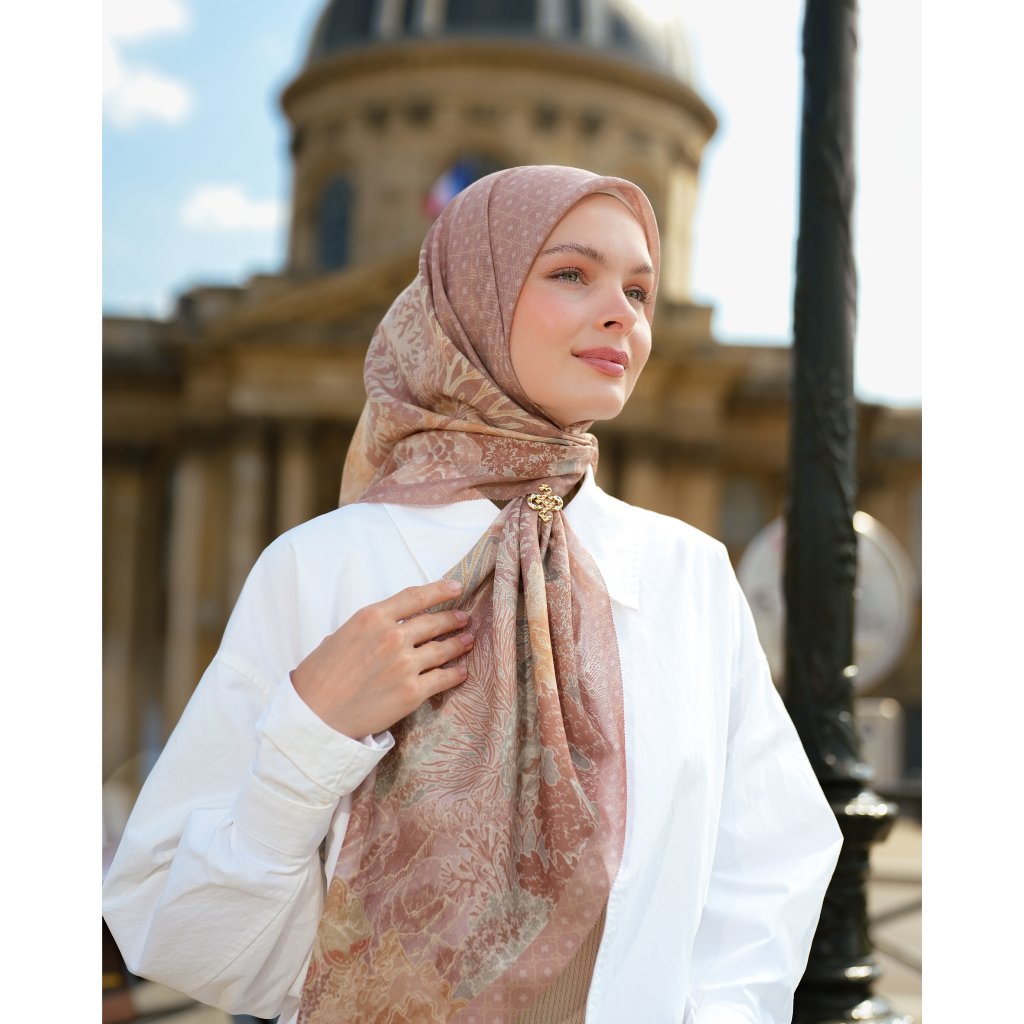 Heaven Lights Marine Scarf Hijab Motif Segi Empat