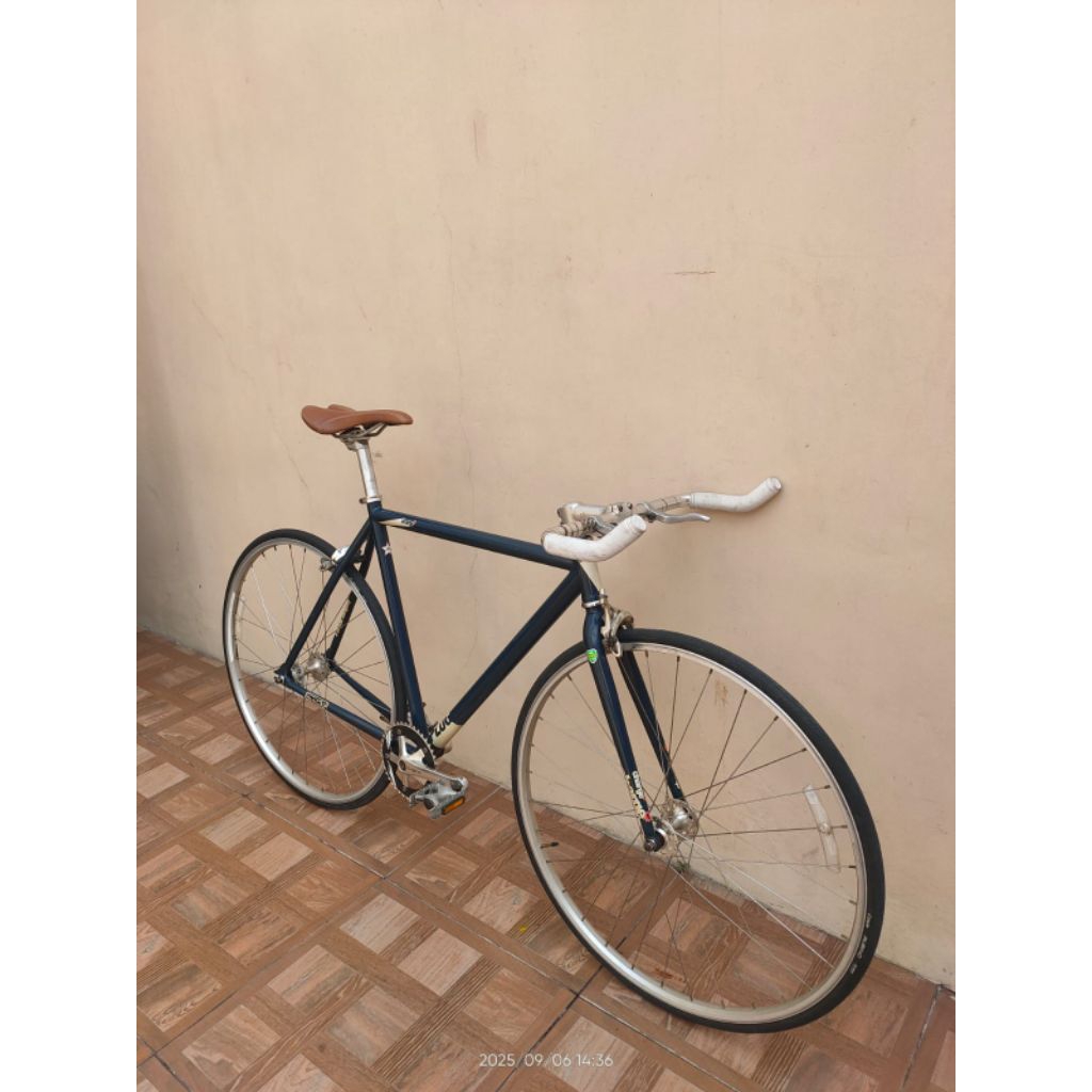 Jual sepeda fixie single speed charge plug | Shopee Indonesia