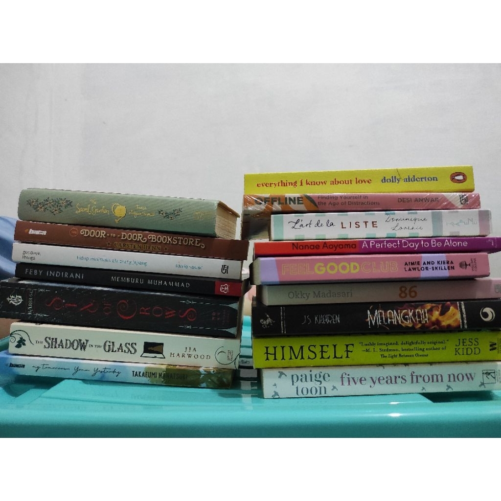 Jual clearance sale bundle buku (bisa chat untuk beli) | Shopee Indonesia