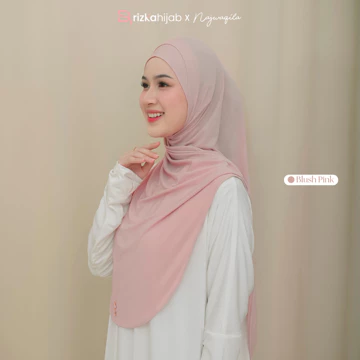Rizka Hijab X Najwaqila Najwa Bergo Series 3 Hijab Instan Jersey Premium