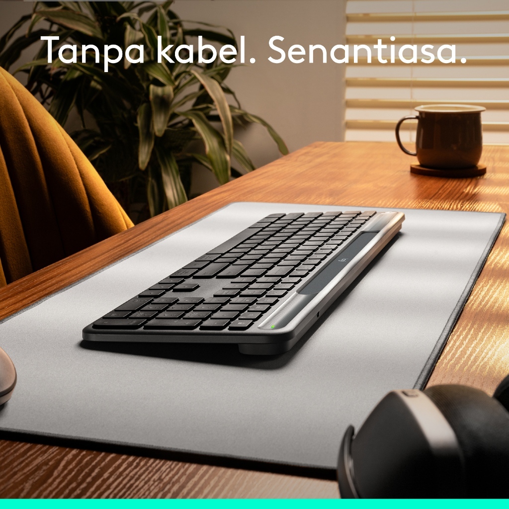 Logitech Signature Slim Solar+ Keyboard Wireless Bertenaga Surya dan Cahaya Buatan, Baterai Tahan Lama yang dapat bertahan hingga 10 tahun, Tombol yan (7)