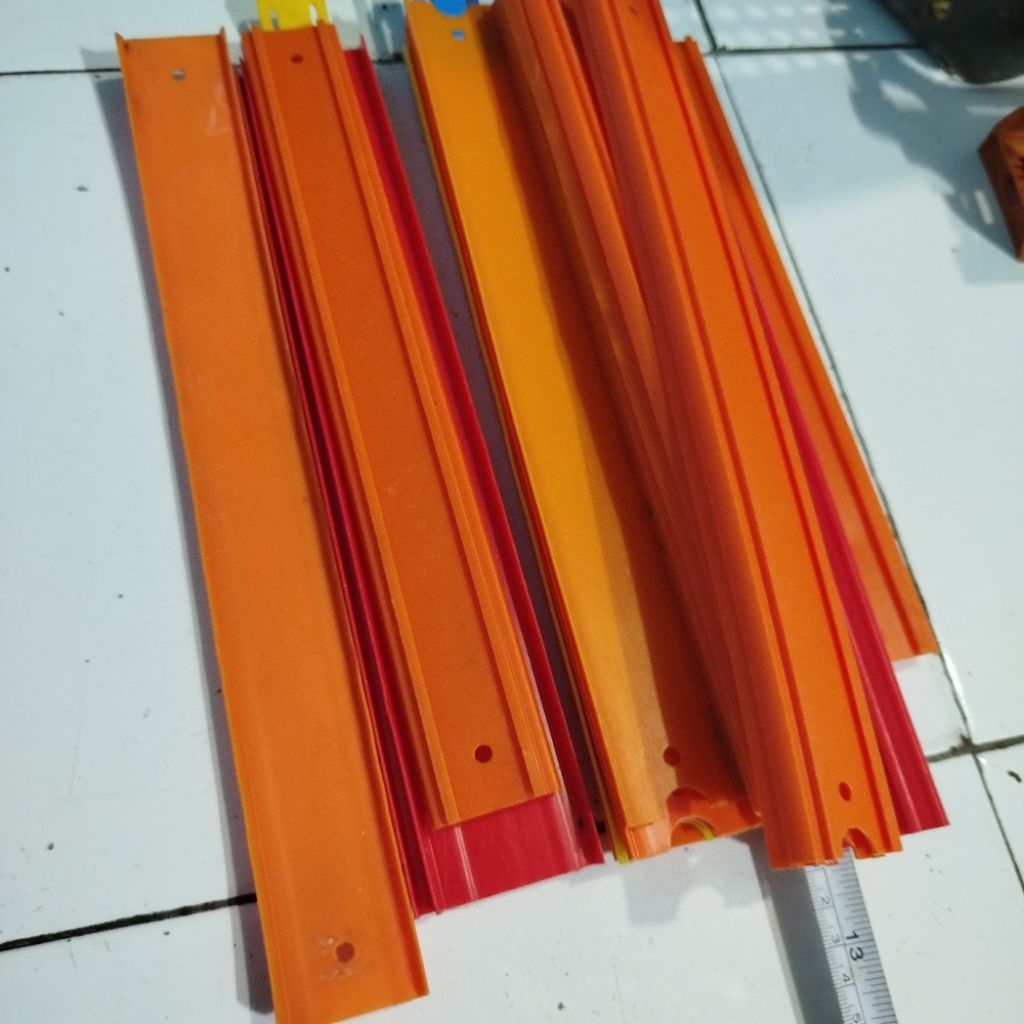 Jual Hotwheel track lurus set 30cm campur second layak | Shopee Indonesia