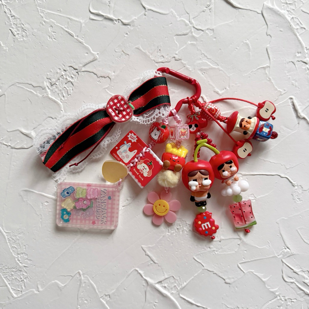 Jual POP MART POP BEAN CRYBABY TWINKLE DIMOO PUCKY MOLLY SKULLPANDA ...