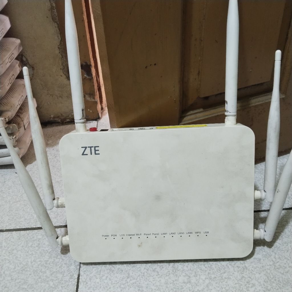 Jual ROUTER ZTE GPON ONT ZXHN F670 | Shopee Indonesia