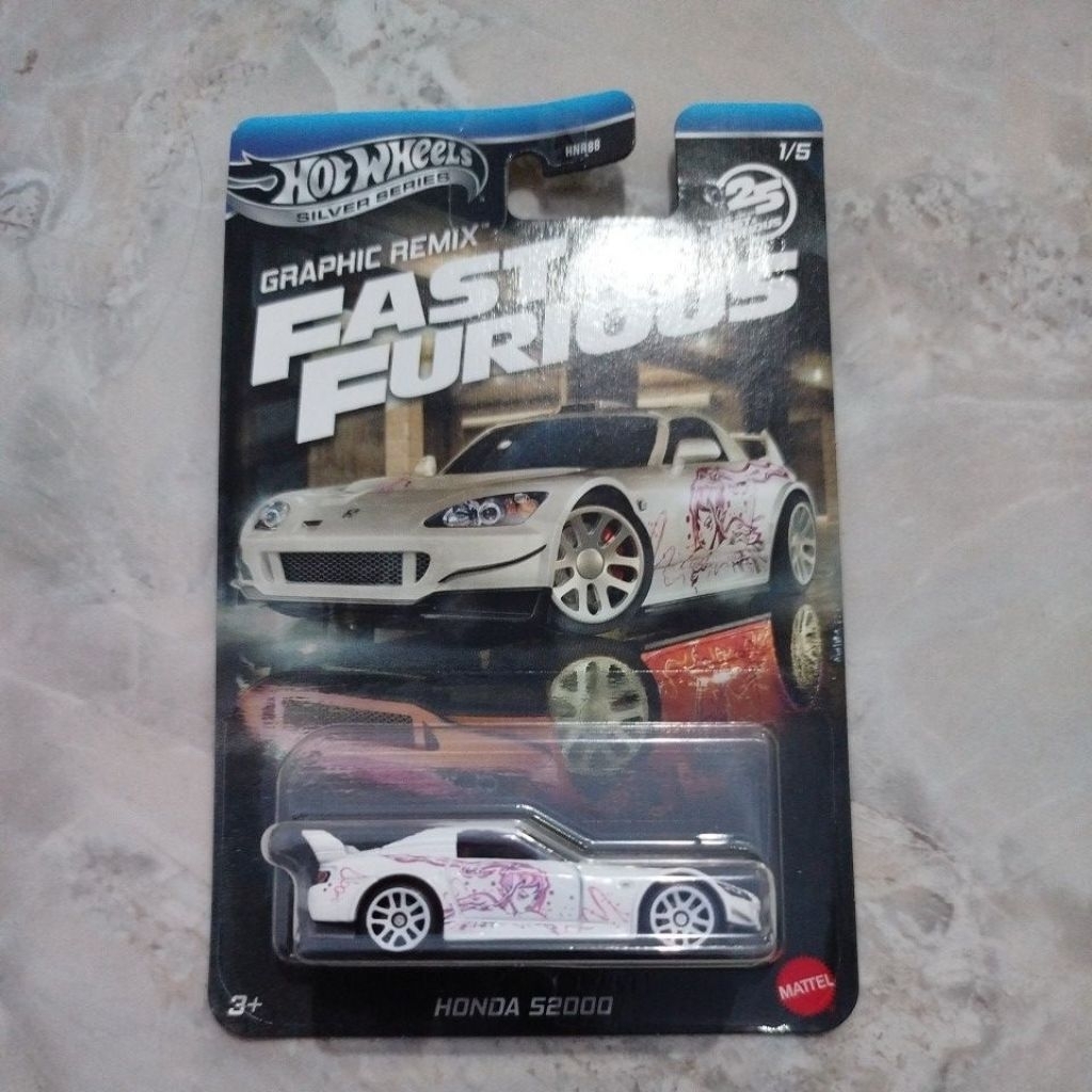 Hot Wheels Fast and Furious Graphic Remix Auto VW Jetta MK3 - model Die Cast schaal 1:64 - lengte 7 cm - JBY46