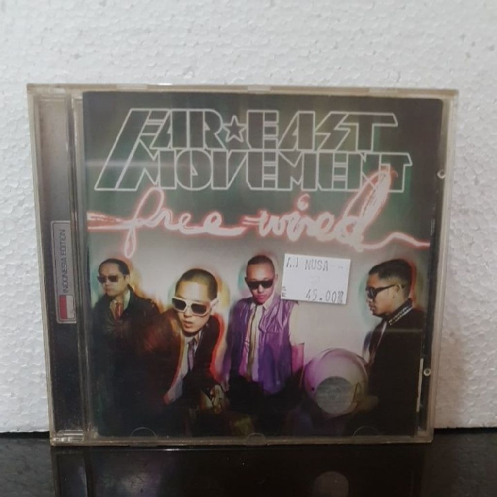 Jual CD Compact Disc Far East Movement - Free Wired | Shopee Indonesia