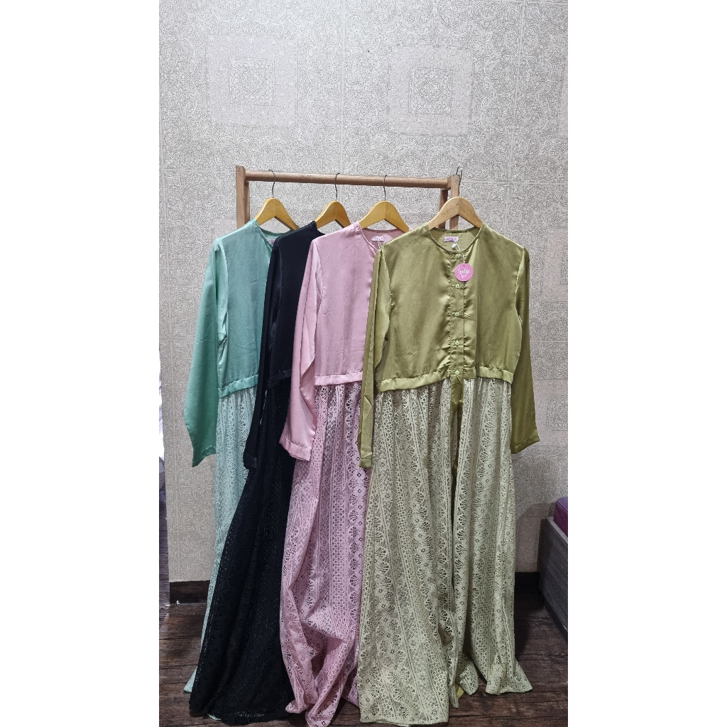 Jual Syalifa Hijab - Emily Outer - Outer - Renda - Silk | Shopee Indonesia