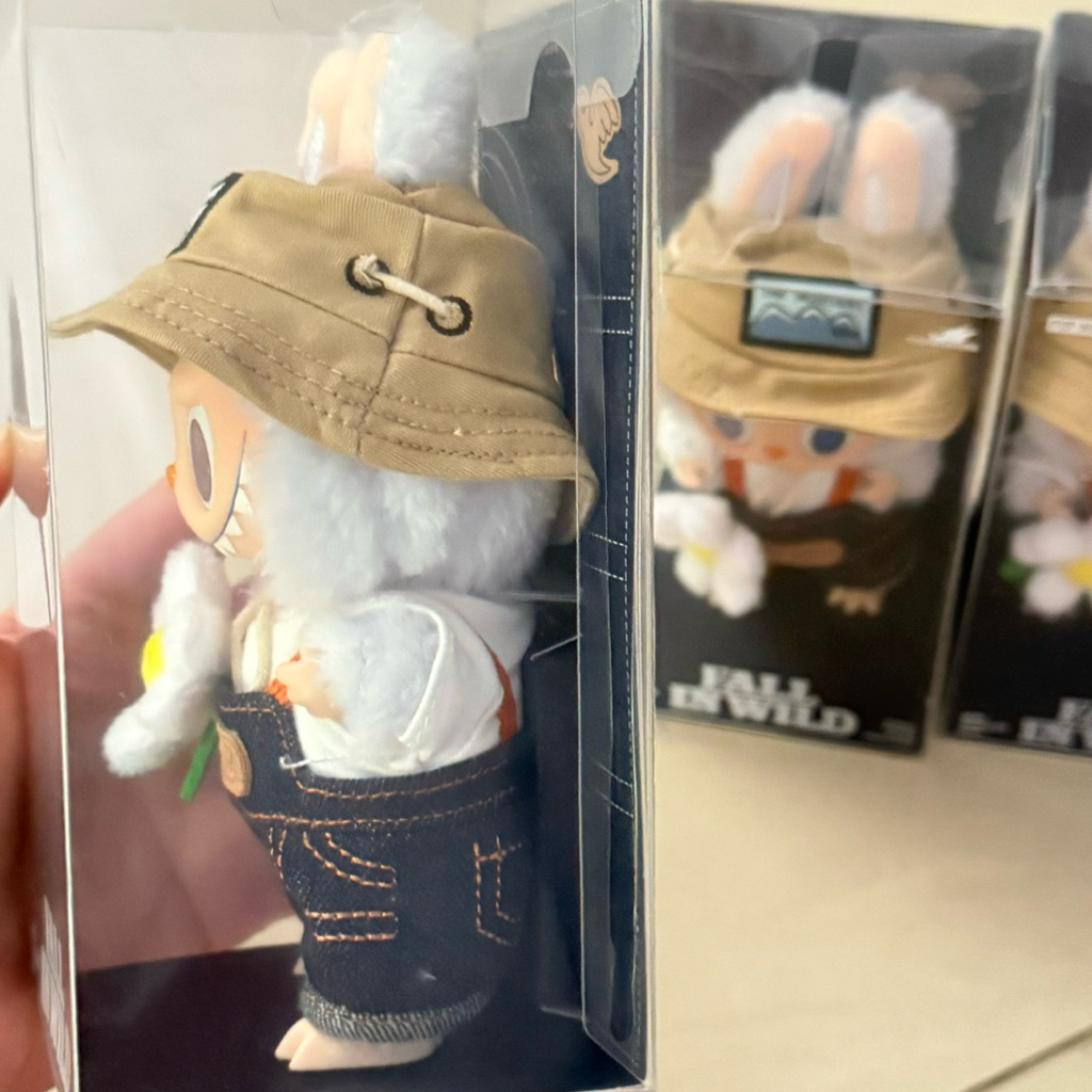 Jual (READY STOCK) LABUBU FALL IN WILD VINYL PLUSH DOLL PENDANT ORI ...