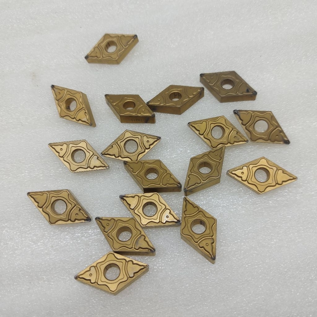 Jual Insert DNMG1504 R04 R08 / PAHAT BUBUT CARBIDE DNMG1504 | Shopee ...