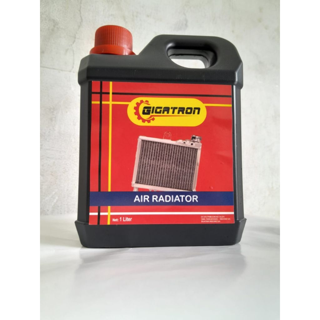 Jual AIR RADIATOR ISI 1 LITER MEREK GIGATRON | Shopee Indonesia