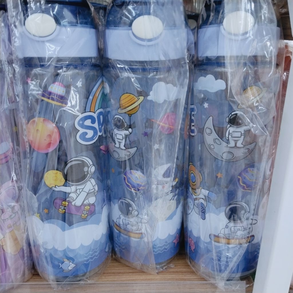 Jual [COD] Botol Minum motif astronot 650ml | Shopee Indonesia