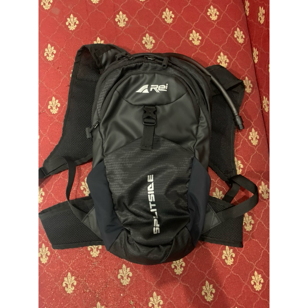 Jual Tas Arei Splitside Hydropack + Water Bladder (Original) | Shopee ...