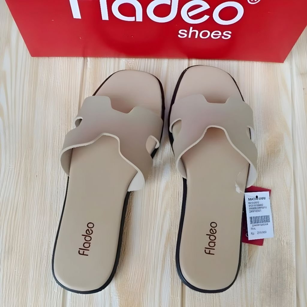 Sandal Slip-on Fladeo Wanita - foto 2