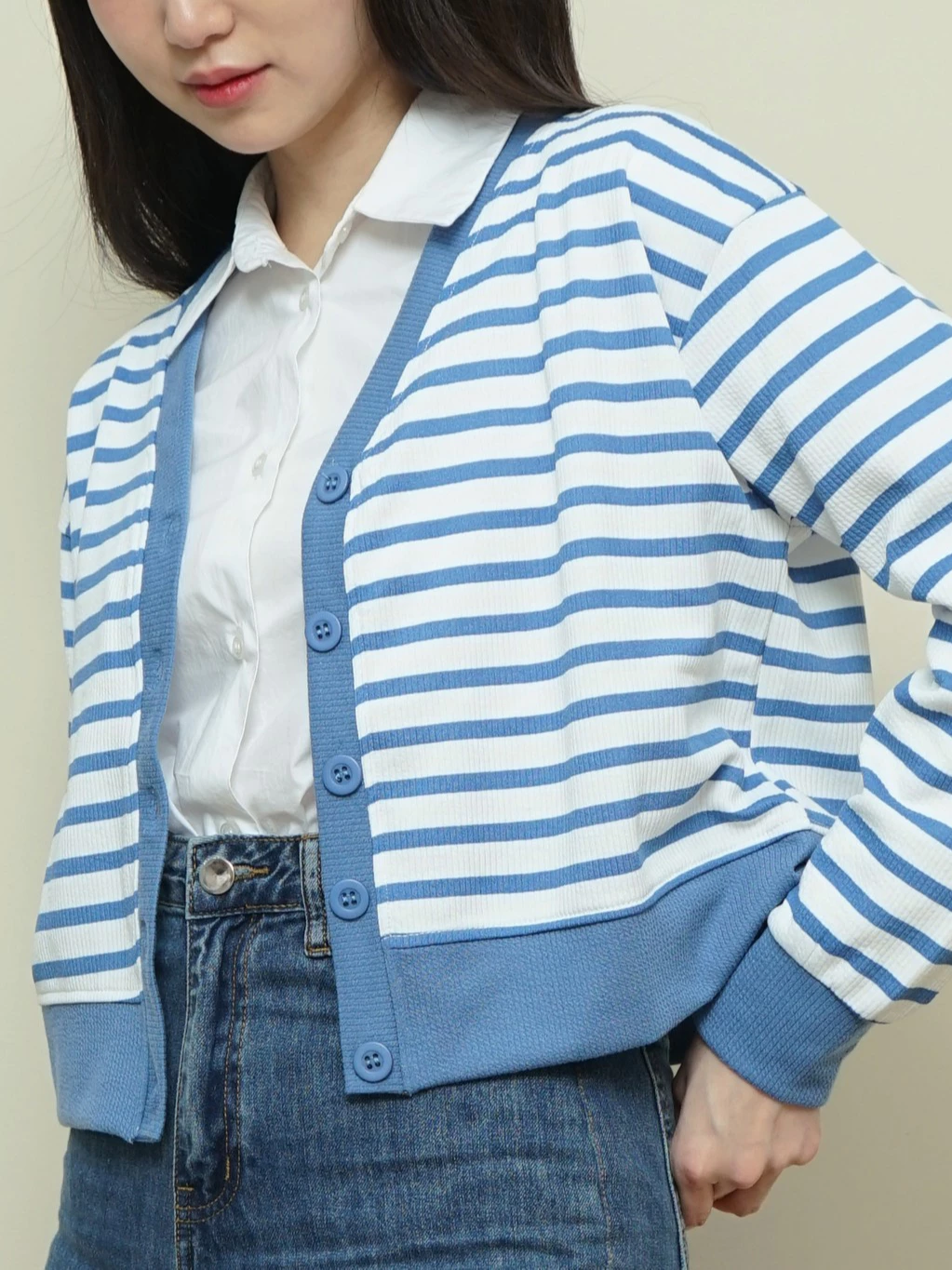 QUEENTIN Cardigan Wanita Crop 0891 Stretch Caramel Knit Motif Salur Lengan Panjang - foto 1