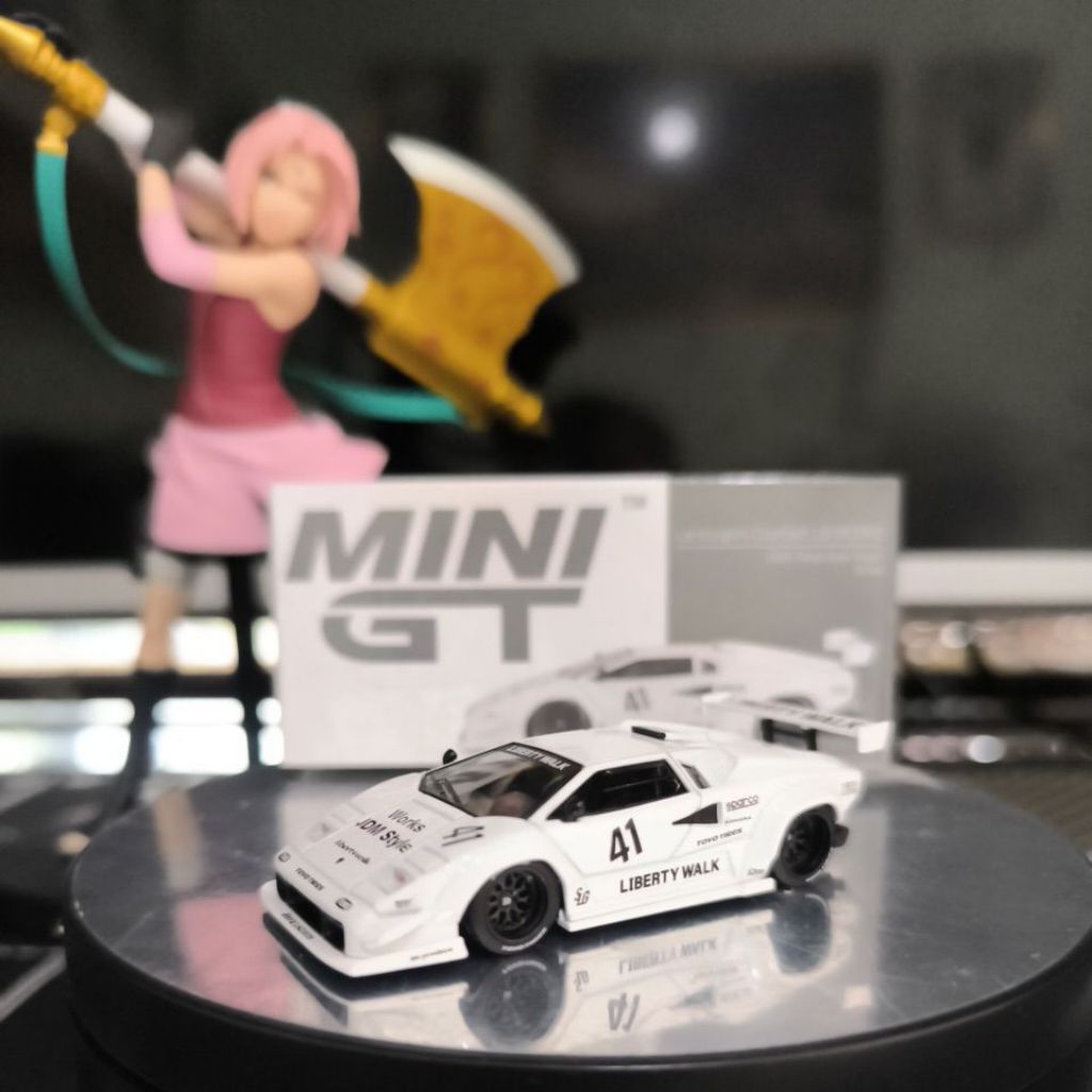 Jual mini gt lamborghini countach lbwk white #966 | Shopee Indonesia