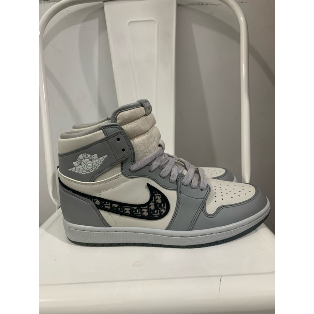 Nike Air Jordan Oatmeal Air Jordan Mid SE Brown Basalt Oatmeal