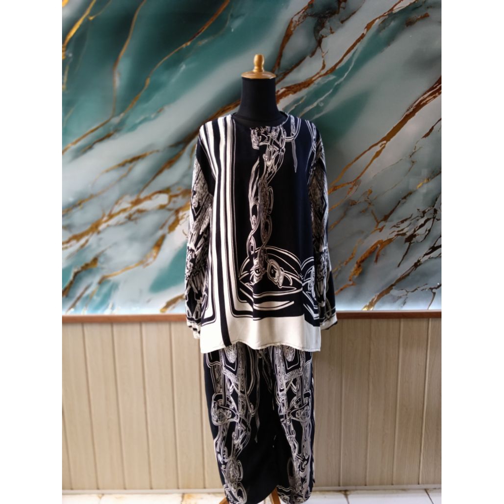 Jual BAJU DASTER DAN SETCEL BUSUI MOTIF HITAM PUTIH | Shopee Indonesia