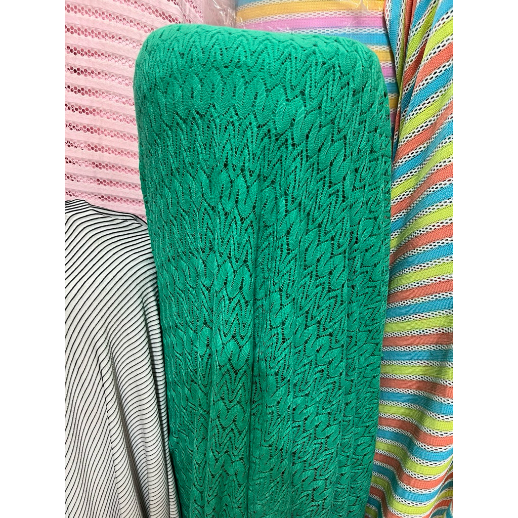 Jual BAHAN // KAIN RAJUT ZIGZAG KOREA LEBAR BAHAN 1,35 meter HARGA PER ...