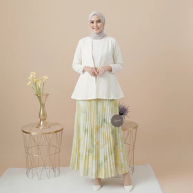 Haseena Rok Plisket Ceisya Motif Marble Bawahan Wanita Anti Nerawang