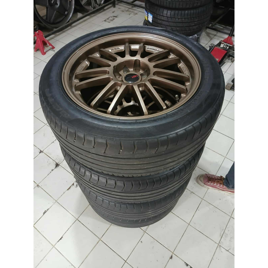 Jual VELG MOBIL BEKAS RE30 R18 PCD 4X100/114,3 UNTUK AVANZA XENIA JAZZ ...