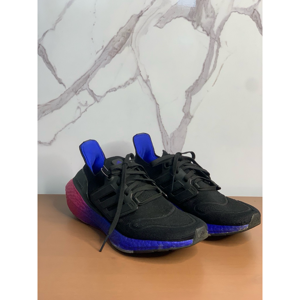 Jual pL Ad*das ultra boost 22 black lucid blue (no box) Sz 40 2/3 (7.5 ...
